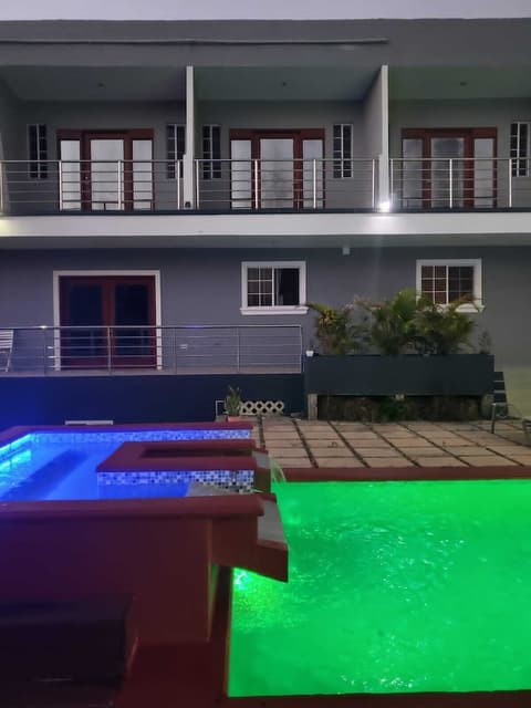 Beausejour Buena Vista Suite 2