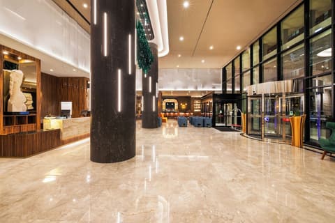 Hotel Riu Plaza Chicago, Lobby