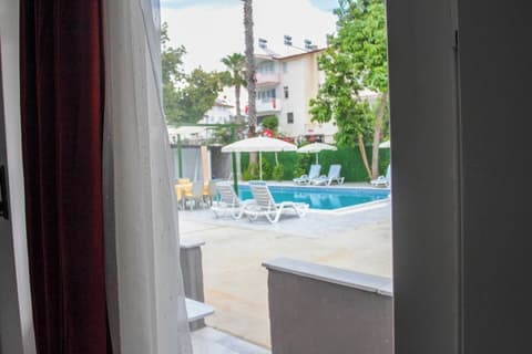 Hillside Apart House