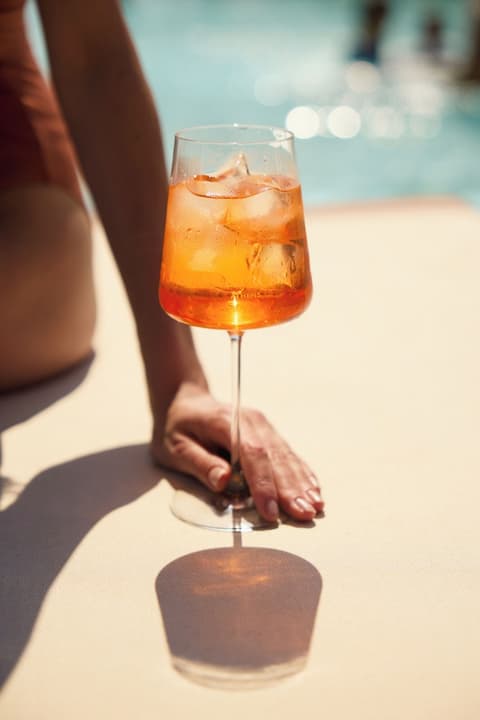 91 Athens Riviera, The Resort