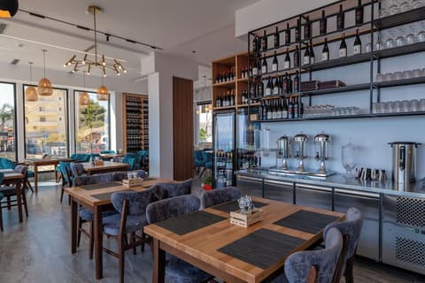 Litan Hotel