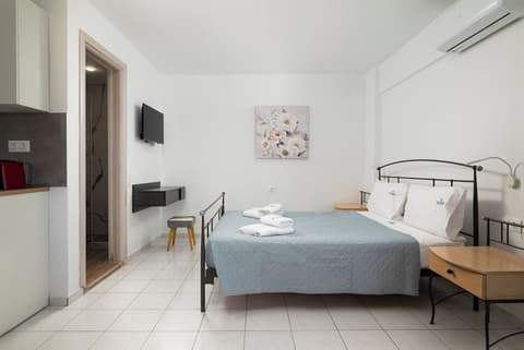 Blue Horizon Apartments