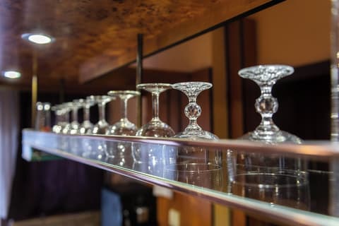 Kristal Hotel, Restaurant