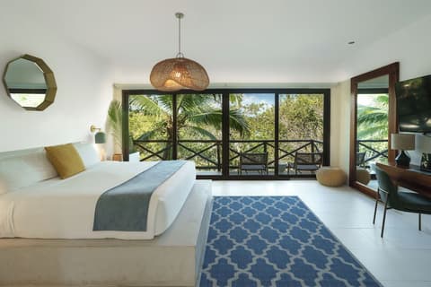 Azulea Bacalar Hotel & Spa - Lagoon Front