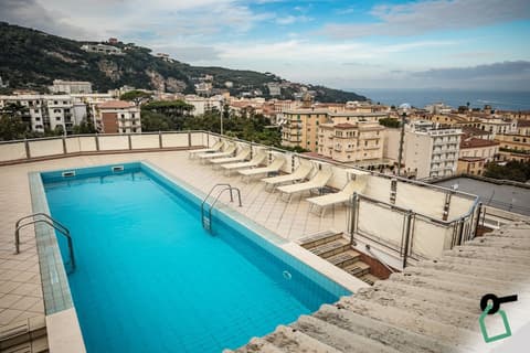 HOTIDAY Room Collection - Sorrento