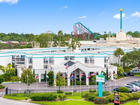 OASIS BAY SUITES, Tampa, Busch Gardens, USF