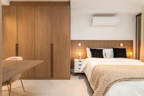 Unhotel