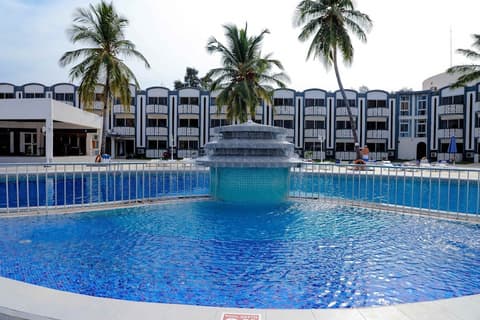 Prime Atlantic Hotel, Pool
