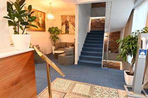 Brooch Boutique Hotel