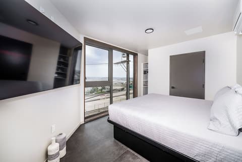 City24 Hotel Little Italy Mission Hills