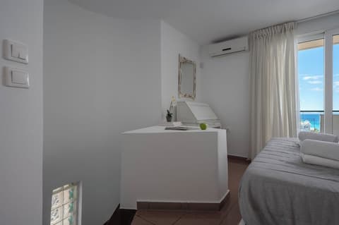 NG Villas Polichrono