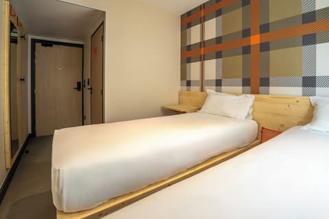 easyHotel Marseille Euromed