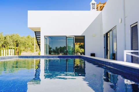 Mercedes Country House, Pool