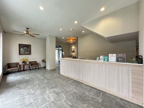 Rattanaview Hotel