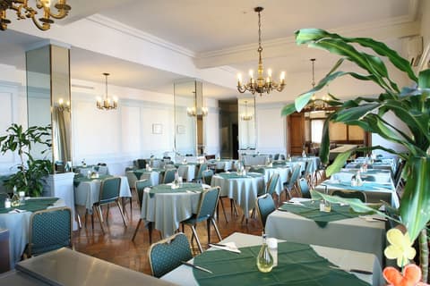 Constitución Palace Hotel, In-room dining