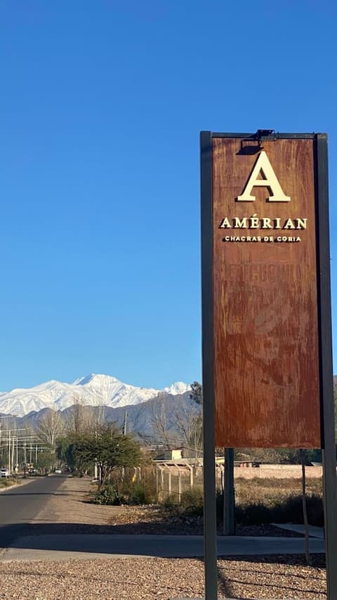 Amerian Chacras de Coria