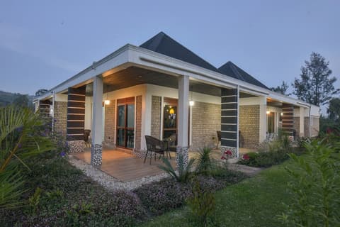 Kabale Safari Club, Front of property - evening/night