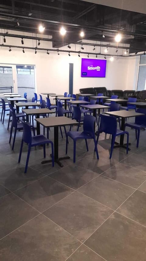 My Motel, Restaurant