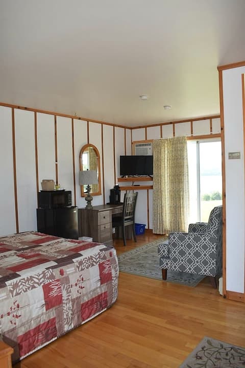 Baddeck Inn, Room