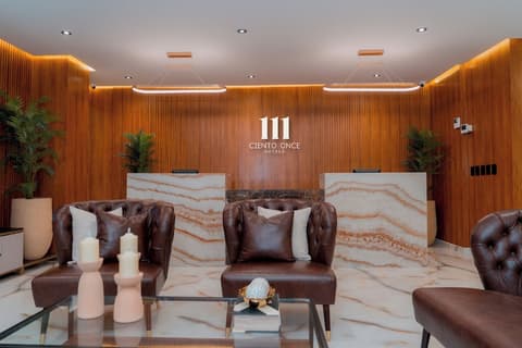 Hotels 111