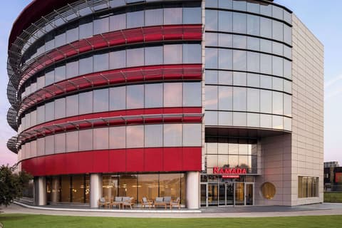 Ramada by Wyndham Bucharest Otopeni Airport