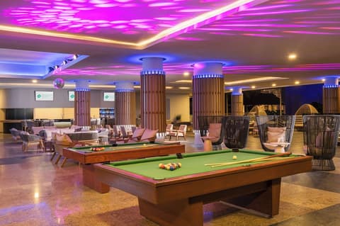 GR Solaris Lighthouse Los Cabos