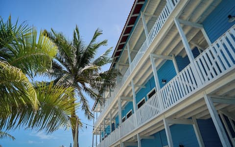 El Faro Beach Front by ÓOL Hotels