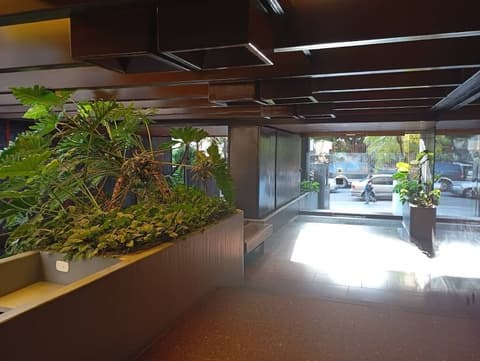 Hotel Cuarta Avenida, Exterior