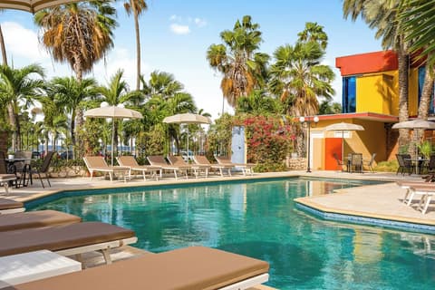 Parasasa Hotel Curacao, Pool
