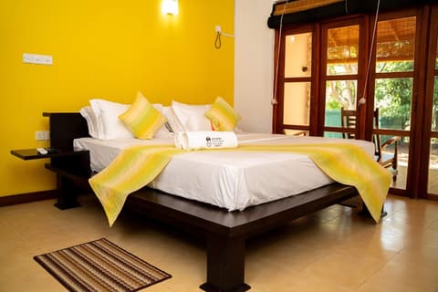 Pothana Village, Room