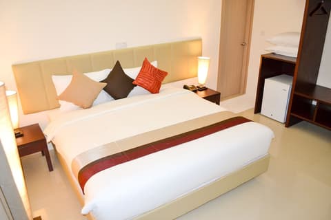 TME Retreats Dhigurah