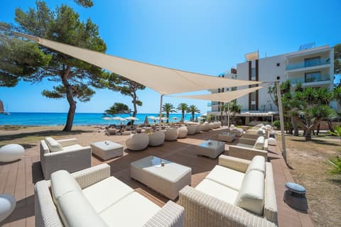 Melbeach Hotel & Spa - Adults Only