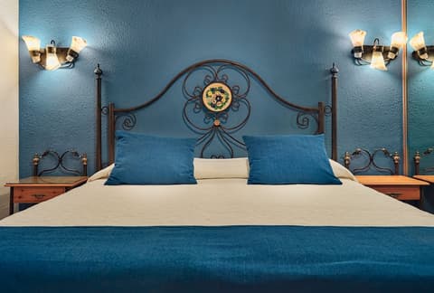 Regency Torviscas Apartments Suites