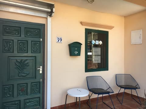 Punto di Oro Residences, Reception