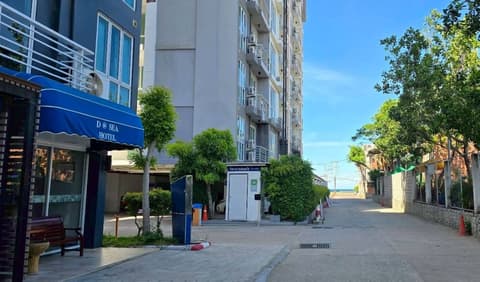 Sunday Beachfront View Jomtien Pattaya