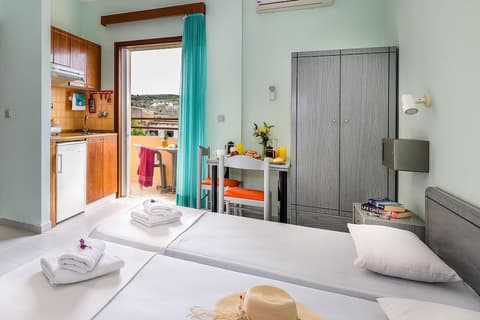 Louladakis Apartments