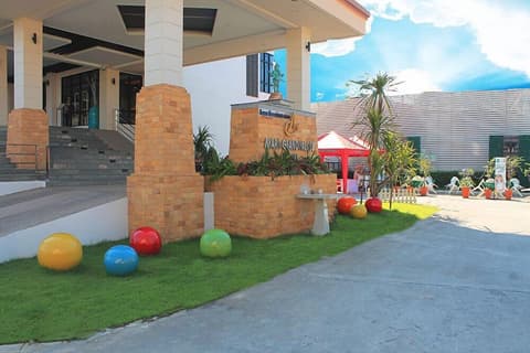 Ayara Grand Palace Hotel