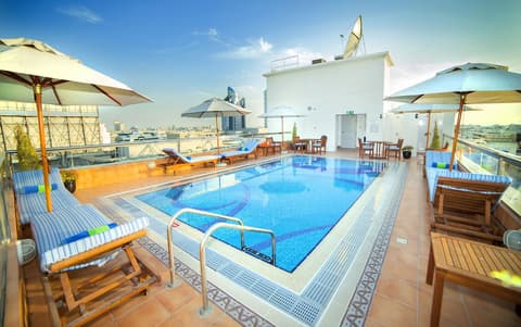 Raviz Center Point Hotel