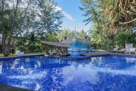 Jambuluwuk Oceano Resort Gili Trawangan