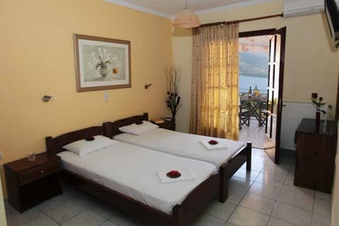 Almini Apartments