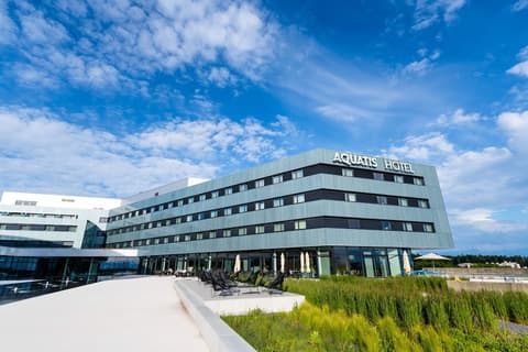 Aquatis Hotel, Front of property