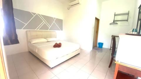 Collection O Langkawi Near Pantai Cenang formerly Tokman Inn