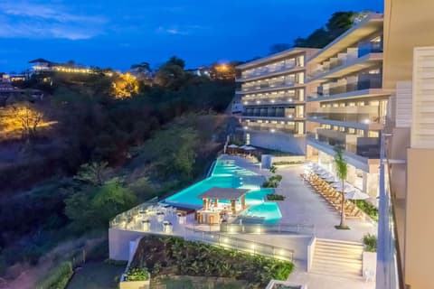 Wyndham Tamarindo, Pool