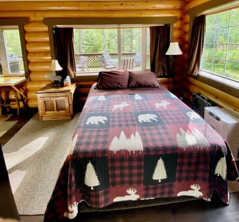 Meandering Moose Lodging, Room