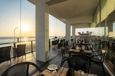 Mirage Colombo Hotel