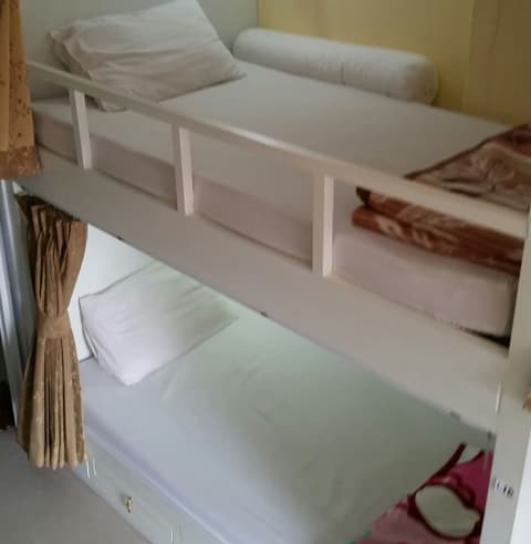 Chiangmai Gate Capsule Hostel
