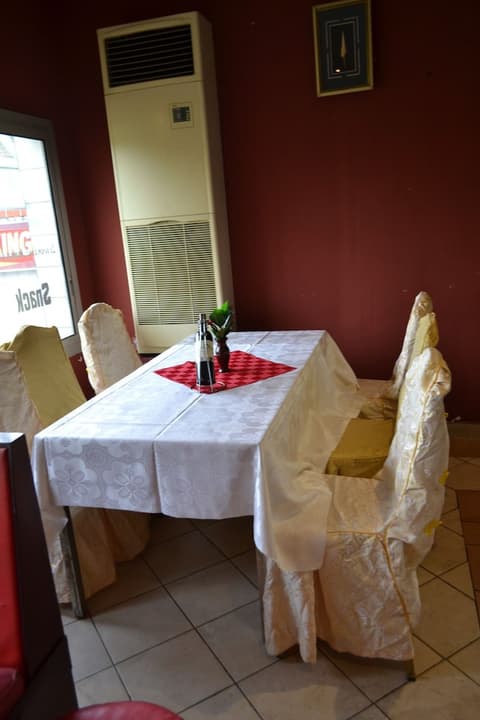 Peninsula Plaza Hotel