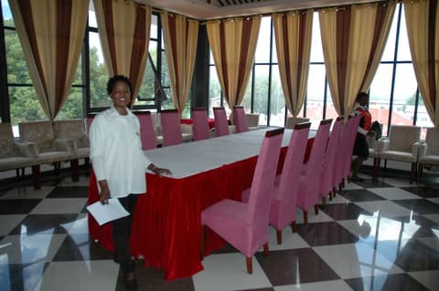 Golden Chopstick Hotel