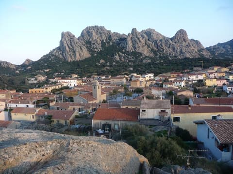 Hotel San Pantaleo, Mountain view