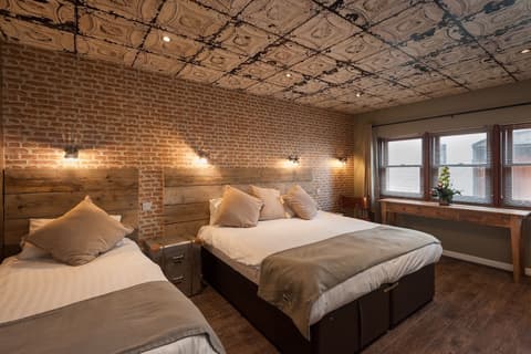 City Retreat Edinburgh, Room